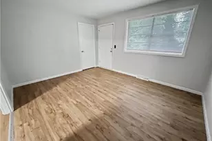1813 Walker Ave, Greensboro, NC 27403 - Photo 9