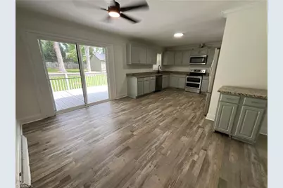 4026 Sedgewood Lane, Greensboro, NC 27407 - Photo 7