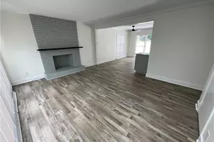 4026 Sedgewood Ln, Greensboro, NC 27407 - Photo 3