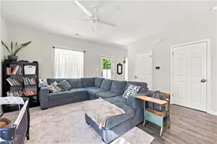 4310 Oak Ridge Dr, Winston-Salem, NC 27105 - Photo 21