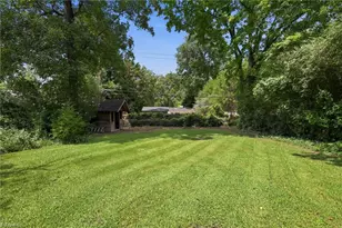 1111 Grayland St, Greensboro, NC 27408 - Photo 33