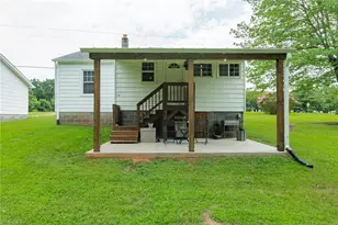 4221 Nc Hwy 135, Stoneville, NC 27048 - Photo 35
