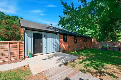 1004 W Meadowview Road, Greensboro, NC 27406 - Photo 21