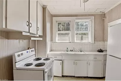 1020 Franklin Street, Winston-Salem, NC 27101 - Photo 15