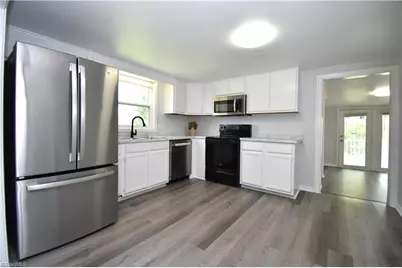 5075 Baux Mountain Road, Winston-Salem, NC 27105 - Photo 5