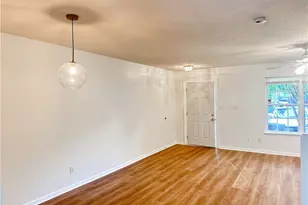 88 Tannenbaum Cir, Greensboro, NC 27410 - Photo 5