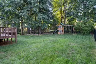 220 Coghill Dr, Winston-Salem, NC 27103 - Photo 13