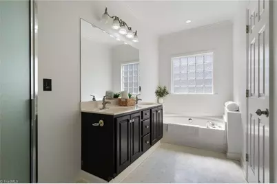 220 Coghill Drive, Winston-Salem, NC 27103 - Photo 19