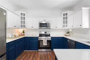 220 Coghill Dr, Winston-Salem, NC 27103 - Photo 7