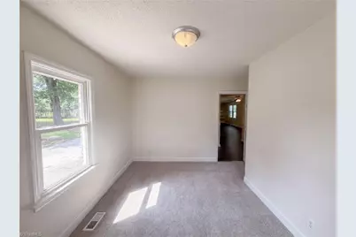 4503 Southern Webbing Mill Road, Greensboro, NC 27405 - Photo 15