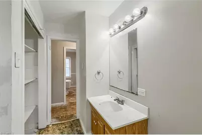 4114 Farmbrooke Drive, Greensboro, NC 27407 - Photo 27