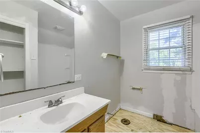 4114 Farmbrooke Drive, Greensboro, NC 27407 - Photo 25