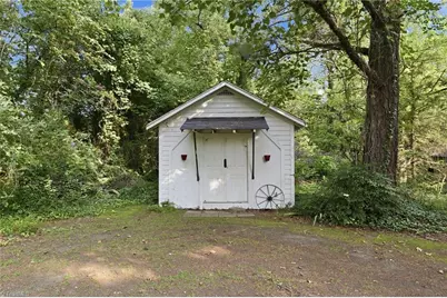 6129 Kimesville Road, Liberty, NC 27298 - Photo 29