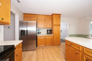 1113 Ridgecliff Dr, Rural Hall, NC 27045 - Photo 13