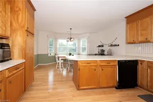 1113 Ridgecliff Dr, Rural Hall, NC 27045 - Photo 11