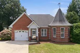516 Leston Gilbert Dr, Kernersville, NC 27284 - Photo 1