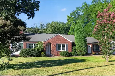 807 W Jackson Street, Mayodan, NC 27027 - Photo 1