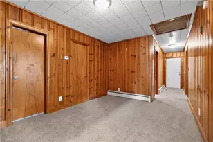 807 W Jackson St, Mayodan, NC 27027 - Photo 25