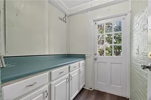 807 W Jackson St, Mayodan, NC 27027 - Photo 15