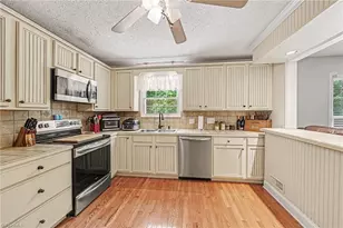 1394 Tellowee Rd, Eden, NC 27288 - Photo 9