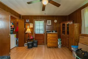 1025 E Holly Grove Rd, Lexington, NC 27292 - Photo 47