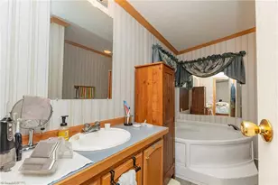 1025 E Holly Grove Rd, Lexington, NC 27292 - Photo 25
