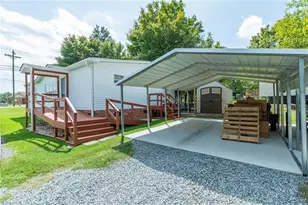 1025 E Holly Grove Rd, Lexington, NC 27292 - Photo 5