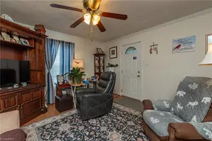 1025 E Holly Grove Rd, Lexington, NC 27292 - Photo 39