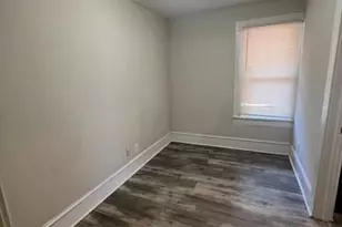 1218 Market St, Greensboro, NC 27403 - Photo 7