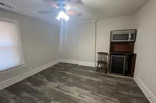 1218 Market St, Greensboro, NC 27403 - Photo 3