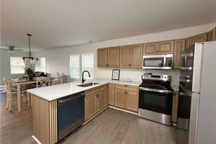 1409 Bowman Ave, Burlington, NC 27217 - Photo 5