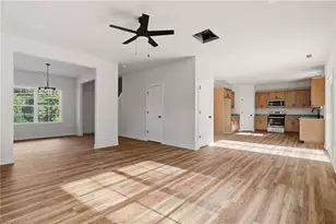 123A Eastside Dr, Lexington, NC 27292 - Photo 9