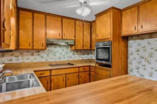8936 Market St, Colfax, NC 27235 - Photo 11