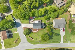 733 Old Mill Rd, High Point, NC 27265 - Photo 47