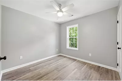 323 4th Street, High Point, NC 27260 - Photo 17
