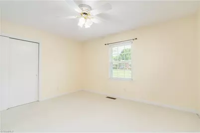 2910 Hope Valley Road, Winston-Salem, NC 27106 - Photo 25