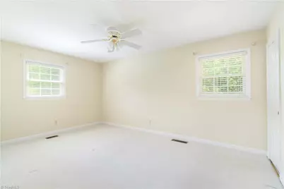 2910 Hope Valley Road, Winston-Salem, NC 27106 - Photo 15