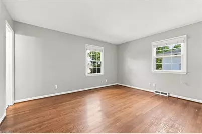 2008 Medhurst Drive, Greensboro, NC 27410 - Photo 21