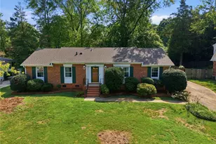 2008 Medhurst Dr, Greensboro, NC 27410 - Photo 37