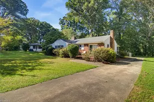 1817 Fairview Blvd, Winston-Salem, NC 27127 - Photo 3