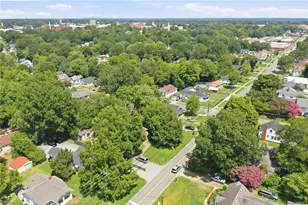 803 Tucker St, Burlington, NC 27215 - Photo 3