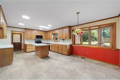 4331 Woodbourne Drive, Clemmons, NC 27012 - Photo 13