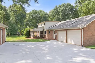 4331 Woodbourne Drive, Clemmons, NC 27012 - Photo 33