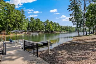 203 Allenton Ferry Dr, New London, NC 28127 - Photo 5