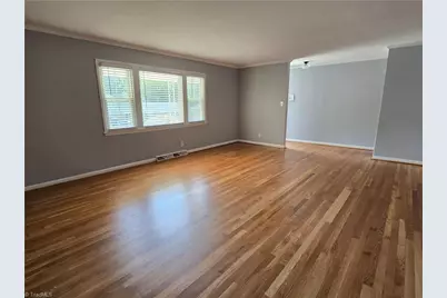 2402 Chatham Drive, Greensboro, NC 27408 - Photo 5