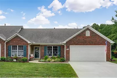 3027 Maple Avenue, Burlington, NC 27215 - Photo 1