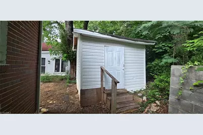 2219 Manchester Street, Winston-Salem, NC 27105 - Photo 13