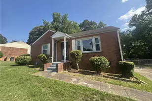 902 Ross Ave, Greensboro, NC 27406 - Photo 1