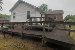 902 Ross Ave, Greensboro, NC 27406 - Photo 11