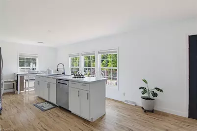 4889 Baux Mountain Road, Winston-Salem, NC 27105 - Photo 9